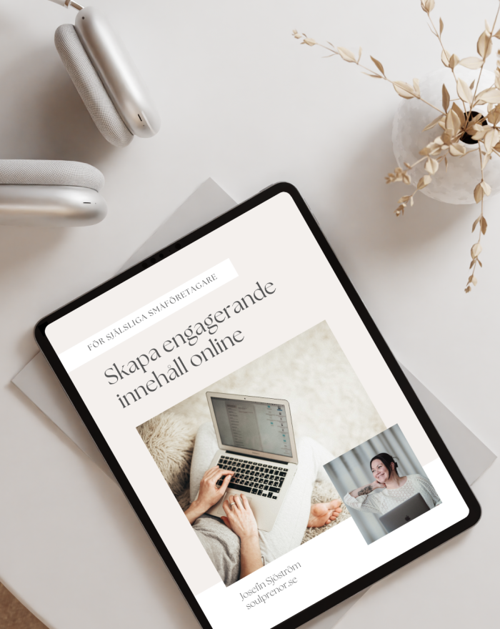 Minimal Aesthetic Ipad On The Table Mockup Instagram Story (1)